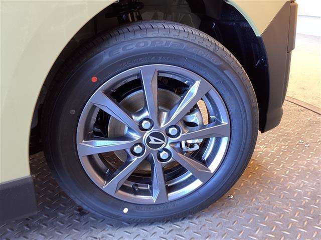 ■□■□■ 登録（届出）済未使用車はノルマ達成のために作られた走行100km未満、かつ初度登録または初度届出された車両でいわゆるアウトレット車です■□■□■