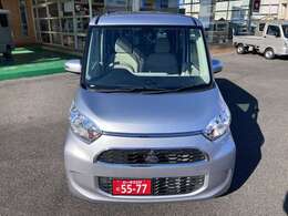 一部鈑金跡ございます。小傷、小凹みございますが、全体的にきれいな部類かと思います。是非現車のご確認を！