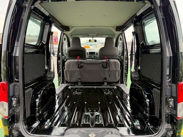 法定点検を実施致します☆点検の中で良質な車両のみ小売をさせていただいております！！お車の状態を細かくお伝えさせて頂く事が可能です♪お気軽にご質問下さいませ☆