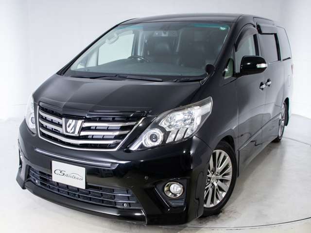 最長5年間走行無制限保証！車種ごとの専門メカニックよる全車展示前点検済み！自己診断コンピューターによる測定を行い合格車輌のみ展示させて頂いております！