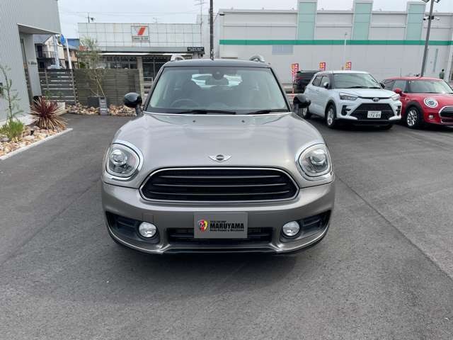 輸入車の修理を専門としているお店の自動車販売店。 　ホームページ carshop-maruyama.com にアクセスを！車検・メンテナス・一般修理・鈑金塗装・すべて自社工場対応