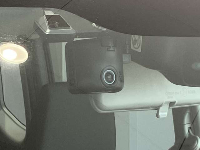 ☆安全装備・衝突軽減ブレーキ付のお車も多数ご用意しております☆詳しくは営業スタッフご相談下さいませ♪