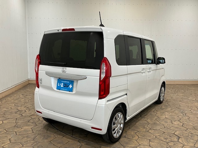 お好みの1台をお客様自身の目でお選び下さい。車両によっての癖や特徴は専任のスタッフまでご気軽にご相談下さい。常にお客様のニーズにお答え出来るように、幅広いジャンルの在庫を取り扱っています♪