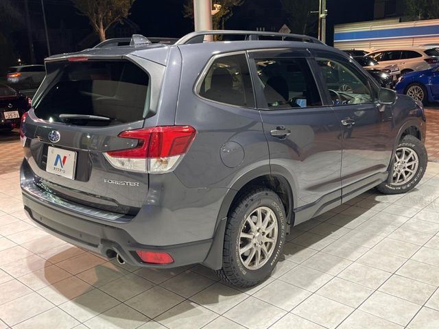 ☆全国のネクステージからお取り寄せが可能※！遠方の店舗に展示してあるクルマが気になる場合も、最寄りの店舗でご覧いただくことが可能です！是非私たちに要望をお聞かせください！※別途費用