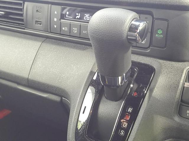 こちらのお車はいかがでしょうか？少しでも気になっていただけましたら是非お問い合わせください！さらにお車の詳細をお送りいたします！