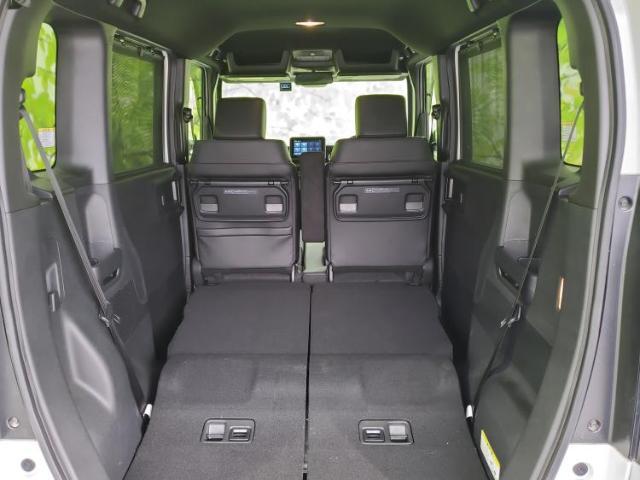 WECARS（ウィーカーズ）は全国250店舗展開！作業の都合上、車両をご覧頂けない場合がございます。来店前にお問合せ下さい