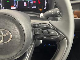 【運転席操作部】『運転席周辺の装備』の画像になります。快適なドライブを楽しむための機能が装備されています！運転席から触れるので使いやすいです！