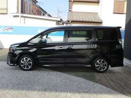自動車保険も取り扱っております。無料の証券診断も行っておりますので、お気軽にスタッフまでご相談下さい！