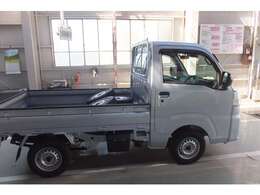 安心して仕事ができる、心強くて多彩な安全装備。