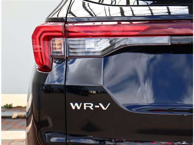 在庫が無いお車も、お気軽にご質問・お問い合わせください！全国正規AAオークション会場から一緒にご希望のお車を、お探しさせて頂く事も可能です。