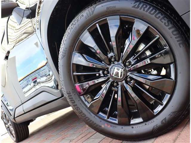 内外装クリーニングが実施されますので、気持ち良く新しいカーライフがスタートできます