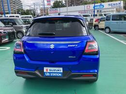 お買い得車から、人気の中古車。弊社総展示台数300台！豊富な在庫からお客様にぴったりの1台をお探しいたします。