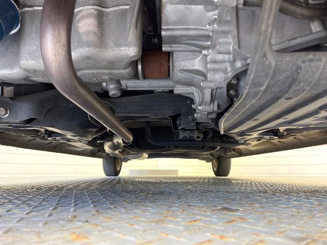 下回りがきれいなうちに、防錆加工の施工がオススメ。降雪地域はもちろん、沿岸部にお住いの方や、趣味でマリン・ウィンタースポーツをされる方にご好評いただいております。