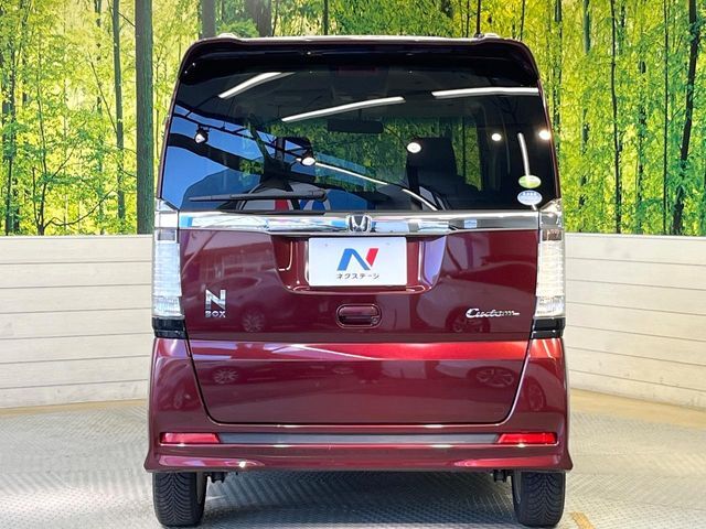 安心の最長10年・走行無制限保証（有償）をご用意。保証内容も充実はもちろん、無料点検＆オイル交換や、年中無休の全国・24時間ロードサービスも付帯されておりますのでご安心下さい。