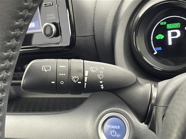 【運転席操作部】快適なドライブを楽しむための機能が装備されています！運転席から触れるので、使いやすいです！除菌プランいれていただくと、さらに清潔で安心していただけます！