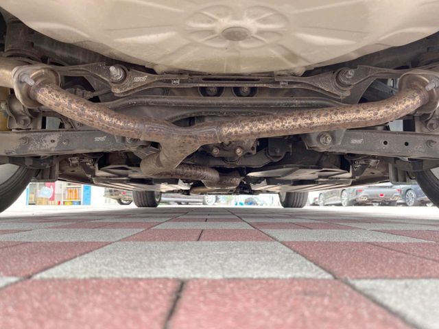 下回りがきれいなうちに、防錆加工の施工がオススメ。降雪地域はもちろん、沿岸部にお住いの方や、趣味でマリン・ウィンタースポーツをされる方に大変好評いただいております。