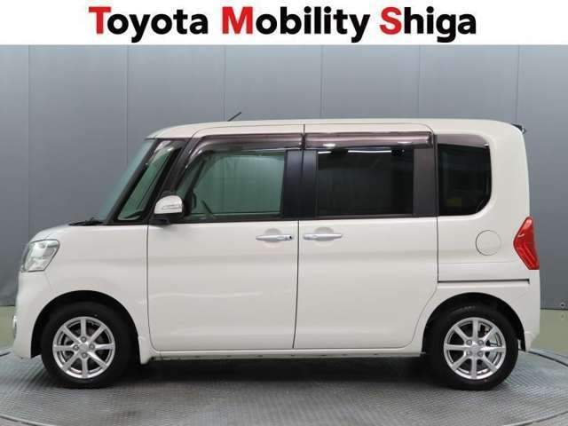乗り降り便利な両側パワ-スライドドア装着車です。