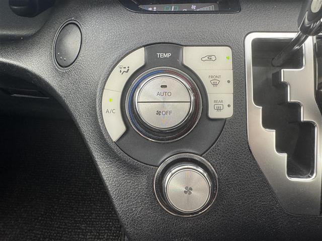 【運転席操作部】快適なドライブを楽しむための機能が装備されています！運転席から触れるので、使いやすいです！除菌プランいれていただくと、さらに清潔で安心していただけます！