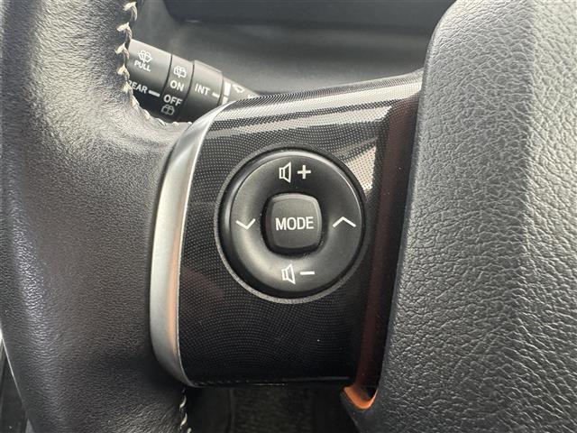 【運転席操作部】快適なドライブを楽しむための機能が装備されています！運転席から触れるので、使いやすいです！除菌プランいれていただくと、さらに清潔で安心していただけます！