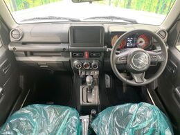 グループ総在庫数約30，000台！！全国の系列店からメーカー・車種問わずご紹介出来るので、あなたにピッタリのお車が見つかるはずです♪まずはお問い合わせ下さい☆