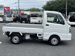 当社のお車は全て、支払総額表示をしております！希望ナンバーなどお客様からのご要望がある場合以外は、表示金額から別途諸費用などが追加でかかる事は一切ございません！