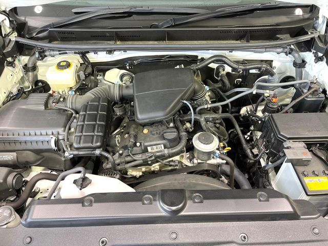 親切・丁寧な専門メカニックスタッフが応対！・車検・点検整備・事故等の修理などアフターサービスも安心。お車のカスタマイズもネクステージのサービススタッフまでご相談ください！