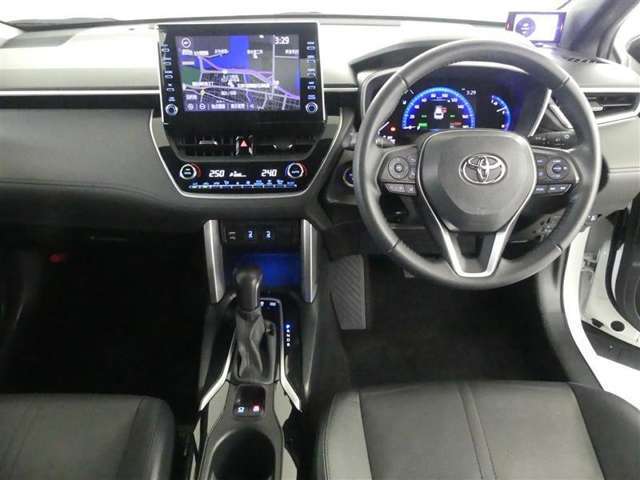 見通しのよいすっきりとした視界で、誰でも運転しやすいです。運転のしやすさは疲れにくさにも繋がりますよ♪