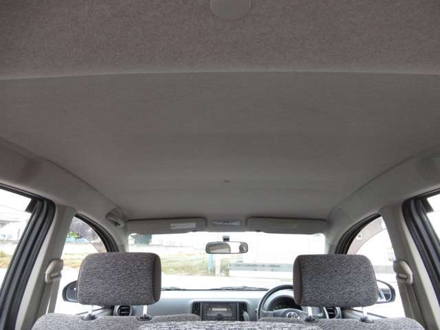 禁煙車ですので嫌な臭いなどなくきれいな空間です♪
