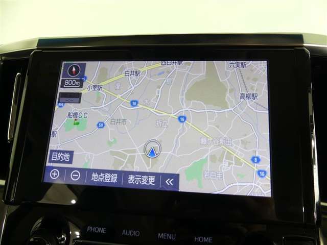 Bluetooth機能搭載の9インチナビです。TVも視聴できてナビの設定もタッチパネル式なので簡単に操作できます。