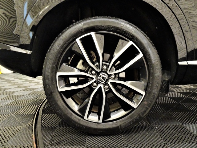 純正アルミホイール付きです☆