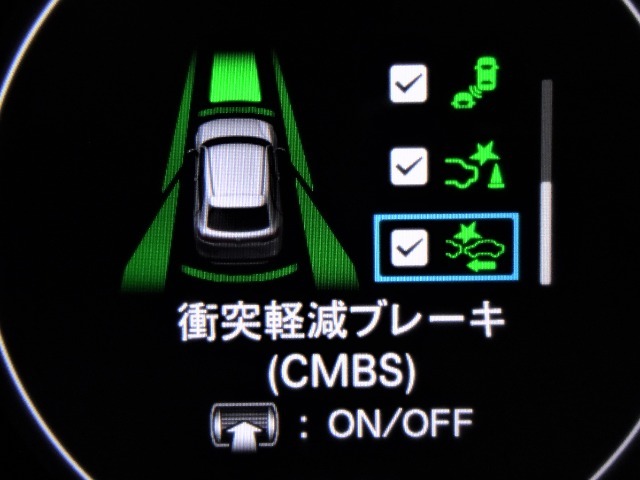 衝突軽減ブレーキ付きホンダセンシングです☆