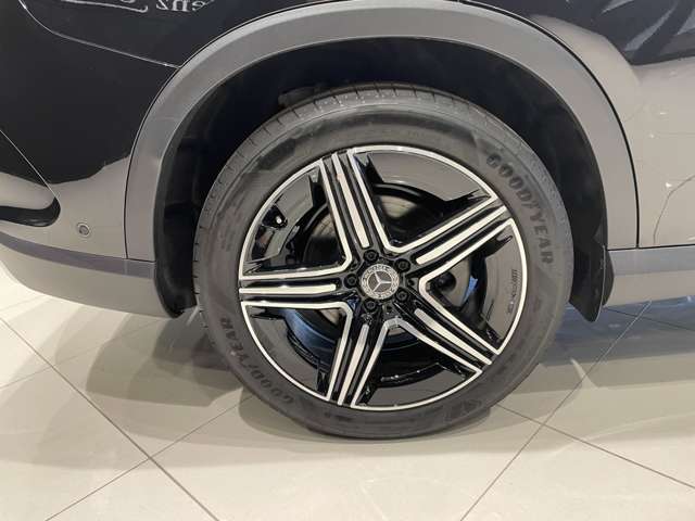 999珍品様202502 メルセデス・ベンツ GLC 220 d 4マチック (ISG) AMGライン