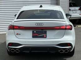 ご納車後は全国のAudi正規ディーラーにて認定中古車保証での御対応が可能です、最寄りのAudi正規ディーラーをご紹介致します。
