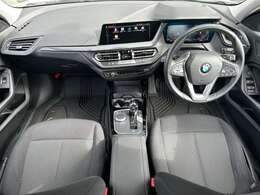 LIBERALA野々市の物件をご覧いただきまして誠にありがとうございます。心ゆくまでおクルマ選びをお楽しみください。