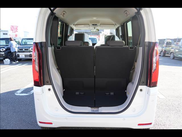 アベカツ自動車はご購入後のメンテナンスも充実しております☆車検・鈑金塗装・自動車の任意保険・レッカーサービスなど車のすべてをサポートできる体制になっております☆