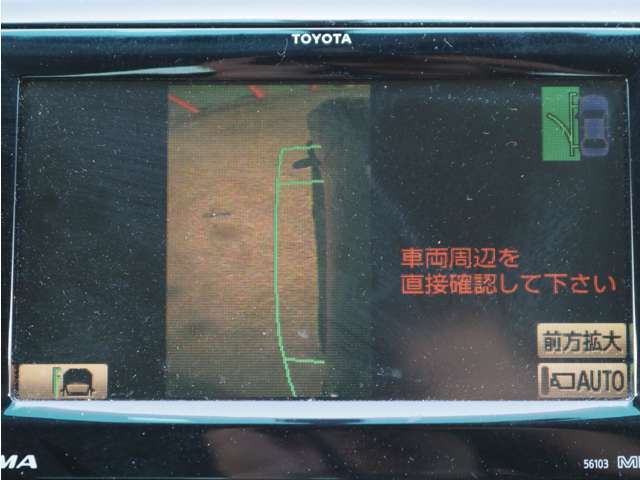サイドカメラも装備★駐車も楽になります★