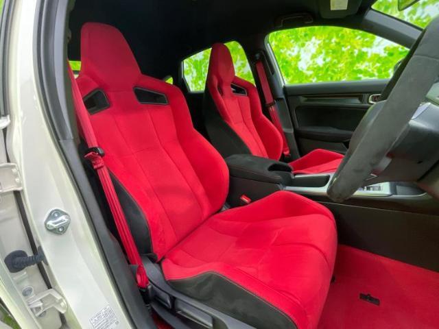 WECARSではほぼ毎日新しい在庫車両を入荷しております！お客様のこだわりを叶える1台がきっとWECARSにあるはずです！