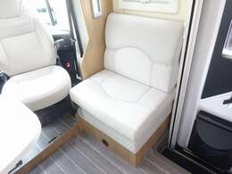 北は北海道、南は沖縄まで全国納車可能です。お気軽にお問合せ下さい。