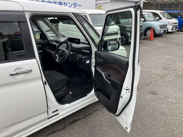 自社工場完備！当社のメカニックが責任をもって、点検整備を実施いたします！「安心」して素敵なカーライフをして頂けるよう心がけております。