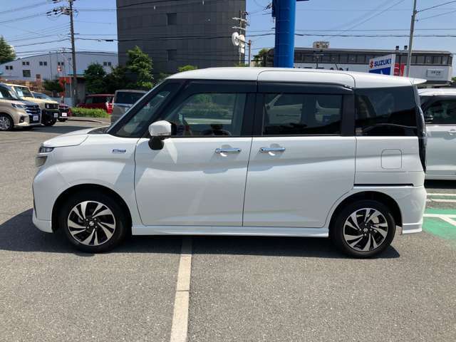 ★　多数の『特選中古車』を取り揃えております！　どんな中古車がいいのか分からない・・・ってお客様にも、ご予算に見合ったお車をご提案させて頂きますので、是非、当店スタッフにご相談してみて下さい！　（^^♪