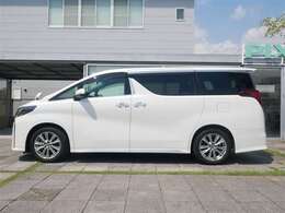 弊社専任のスタッフによるまるまるクリンを実施。