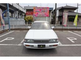 これは素晴らしい！H6！約30年前の旧車ですが依然として人気が高いです！マーク2ワゴン！LGグランデエディション！2000cc！5人乗り！正規オークション4点！無事故保証！上物！美車です！