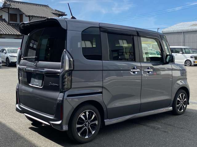 総額の表示ですが、東三河地区の登録、当店での納車になります。県内でも名古屋地区の方は諸費用が加算、県外の方は陸送費用、行政書士費用などが必要ですのでご相談ください。