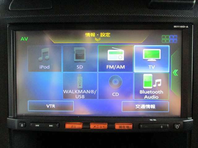 ■フルセグTV/CD/AM/FM/BluetoothAudio/SD。
