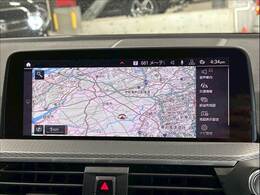 「アラウンドビューモニター」を装備で駐車が苦手な方でも安心です。