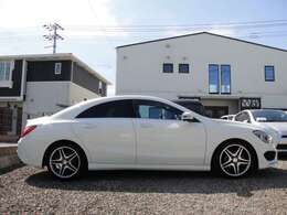 提携整備工場もあり、安心してご購入いただけます。車検・オイル交換・修理・鈑金塗装等しっかりと対応致します。金額に関しては、相見積もりOKですのでお気軽にご相談ください。