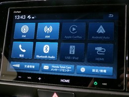 ホンダ車専用車載通信機能「Honda　CONNECT（ホンダコネクト）」に対応で、便利と快適がさらに広がったナビディスプレイです。