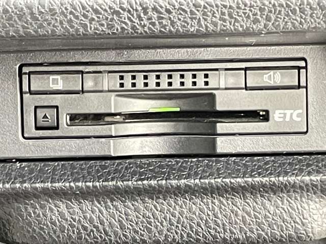 ガリバー千葉ニュータウン店は千葉県印西市にございます。国道464号線沿い、北総線印西牧の原駅前にございます。展示車約300台の千葉茨城エリア有数の中古車展示場です。全車両試乗可能♪