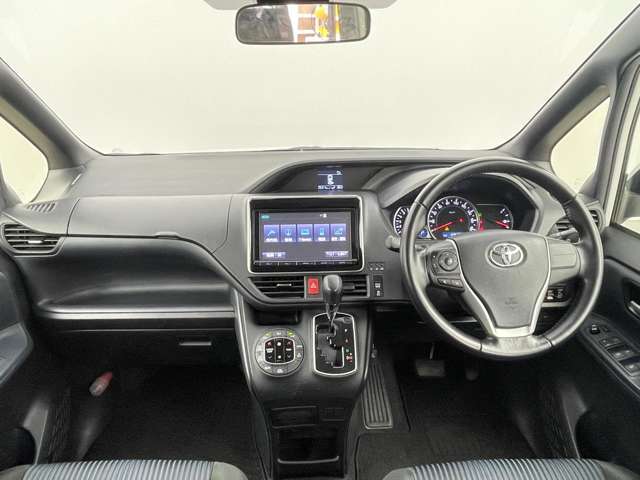 ガリバー千葉ニュータウン店は千葉県印西市にございます。国道464号線沿い、北総線印西牧の原駅前にございます。展示車約300台の千葉茨城エリア有数の中古車展示場です。全車両試乗可能♪