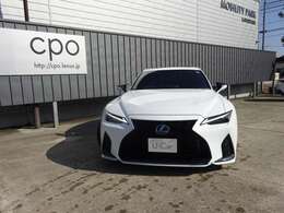 【LEXUS U-Car】 1年間の走行距離無制限の中古車保証が付帯されます。（有償にて2年まで可能）